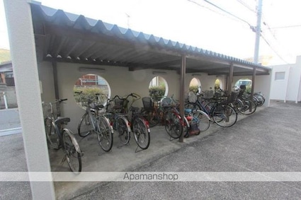 ユートピアヒルズ[3LDK/64.4m2]の共用部2