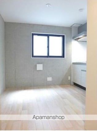 東京都新宿区四谷三栄町[1K/30.15m2]のリビング・居間