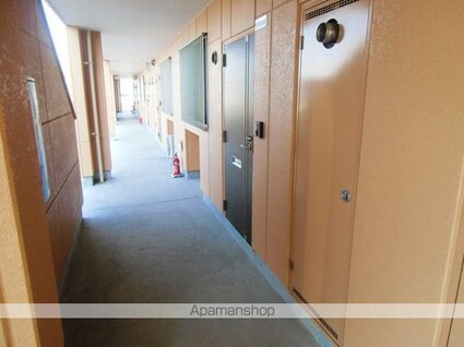 ディアステージシャロン[2LDK/51.3m2]のエントランス2