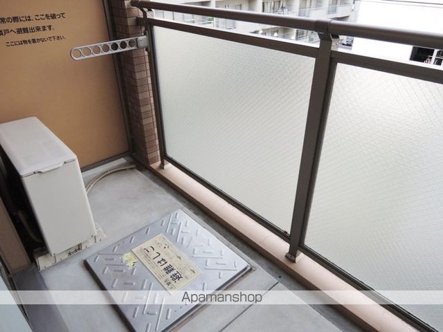AZURE ESAKAの内装写真