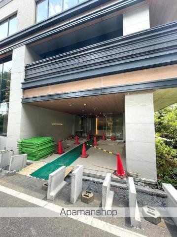 パークアクシス千川の玄関写真
