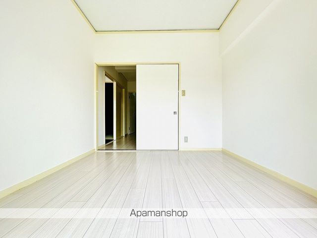 ホワイトハイツのその他写真