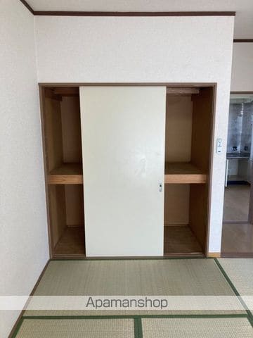 フレグランス宮内の内装写真