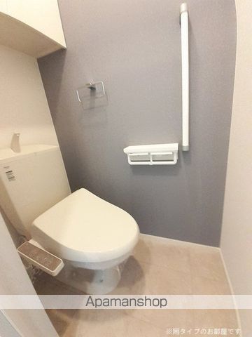 ロータス三室 Fの内装写真