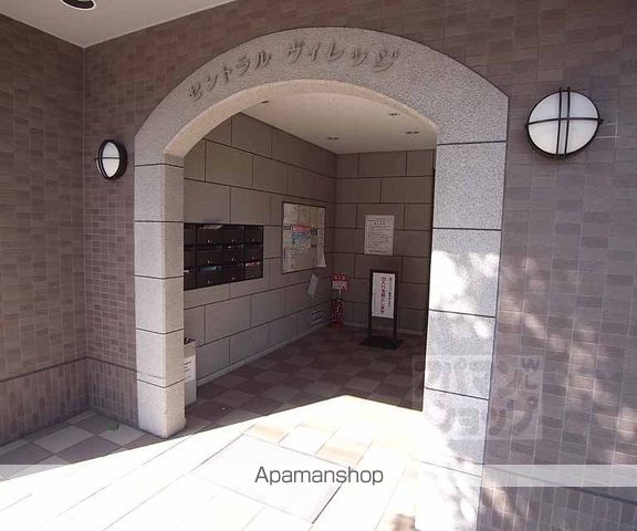 セントラルヴィレッジの玄関写真