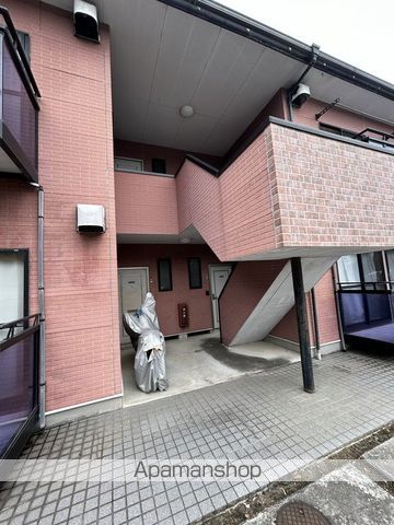 サダージュの玄関写真