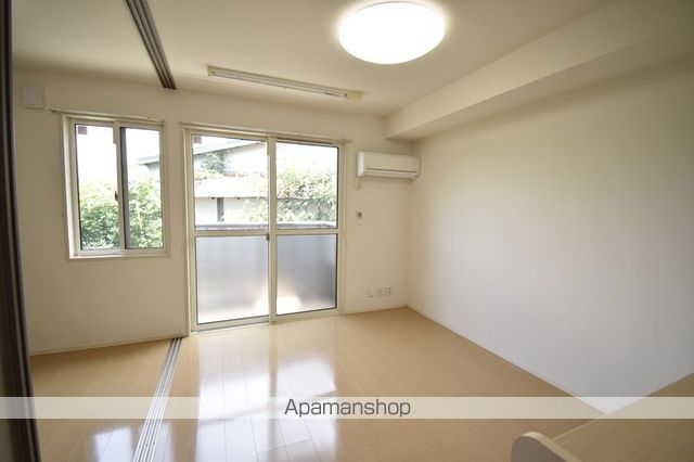 D-room魚津WESTの内装写真