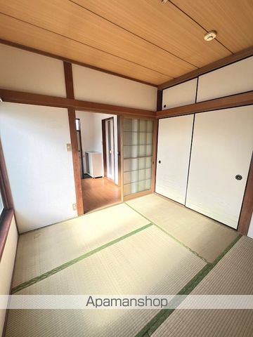 メゾンアイザワIの内装写真
