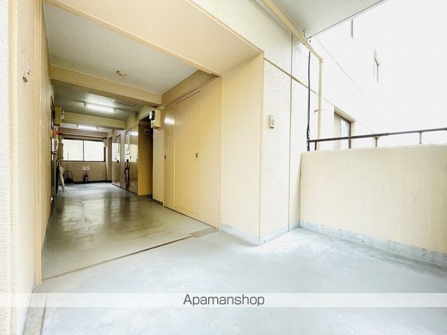 マンション圭の玄関写真