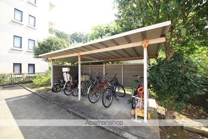 ビクトリアパレス[3LDK/64.3m2]の共用部2