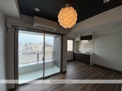 プレシャスタイム瓦町[1LDK/29.68m2]のリビング・居間