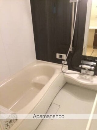 ＤＵＡＬ　本町　Ｂ棟[1K/30.79m2]のバス