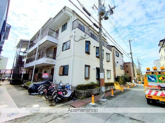 フルールハイツの外観写真
