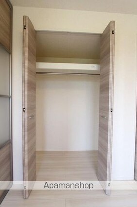 クレスト林[1LDK/41.84m2]の収納