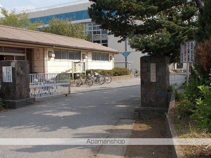 時田貸家[3LDK/74.52m2]の周辺4