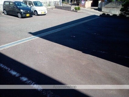 レオパレス志野の里[1K/23.18m2]の駐車場