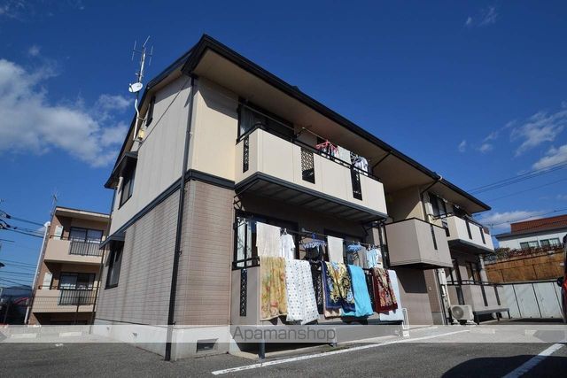 コーポ三ッ城の外観写真