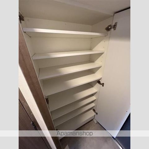 SーRESIDENCEドーム前千代崎の内装写真