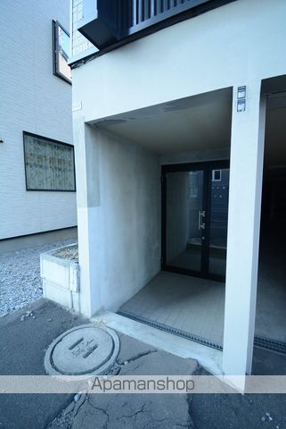 クリエイト旭町Aの玄関写真