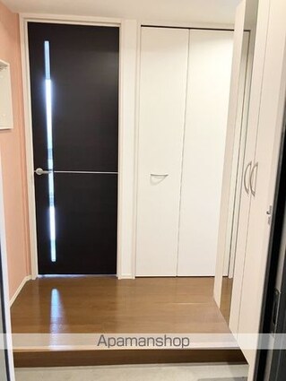 グラン　シイズ[2LDK/56.52m2]の玄関