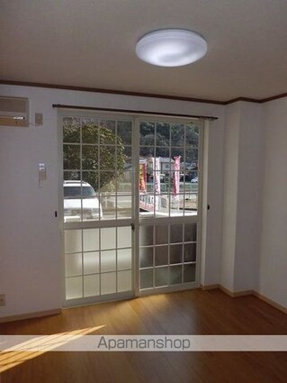 ロータスハイツ[2DK/44.34m2]のリビング・居間