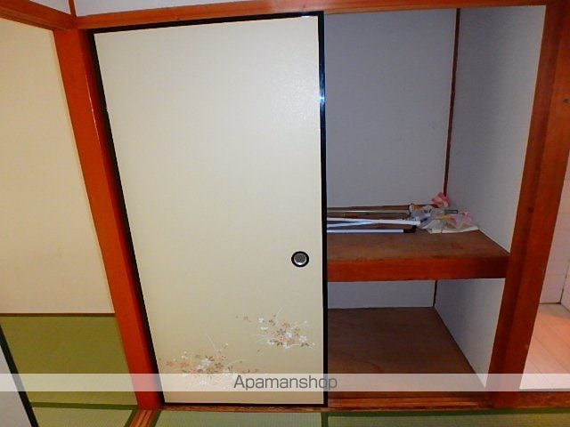 太陽マンション 西棟の内装写真