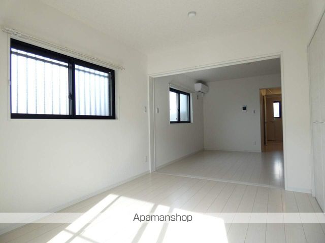 CINQ AVENUEの内装写真