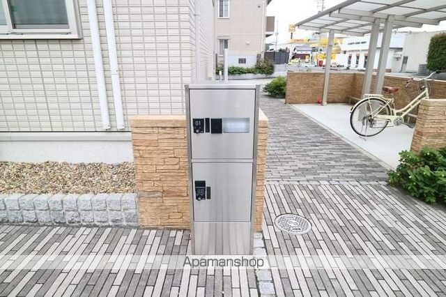 サニーコート加佐弐番館の玄関写真