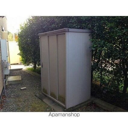 Ｂｒａｎｃｈｅ　Ｂｏｎｈｅｕｒ　Ａ[2LDK/64.97m2]の共用部1