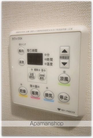 アーバンカーサ難波IIIの内装写真