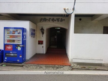 和歌山県和歌山市美園町４丁目[1LDK/44.4m2]のエントランス4