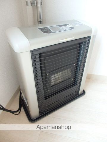 グランスター8の内装写真