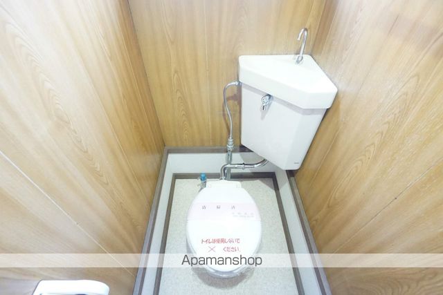 荒川祐一貸家の内装写真