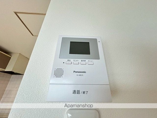クリスタルハイツの内装写真