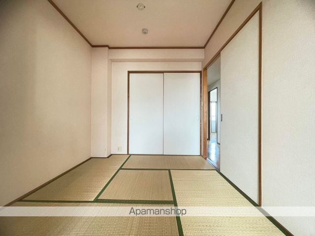 ラフィーヌ牛田本町の内装写真