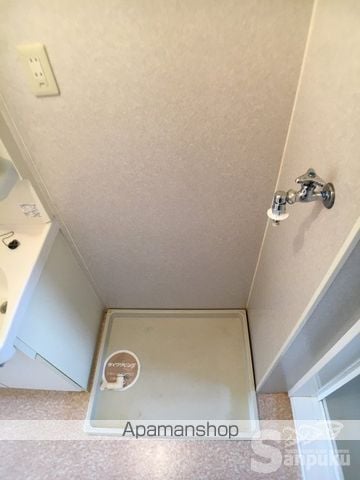 リビングタウン古川西 D棟の内装写真