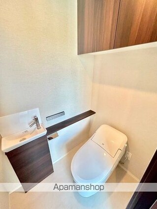 プラウドタワー名古屋伏見[1LDK/46.79m2]のトイレ