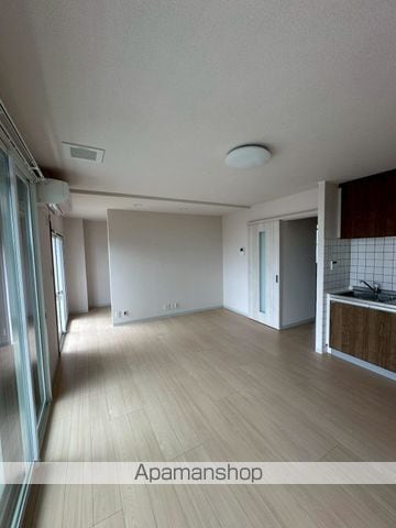 センチュリーハイツさかえの内装写真