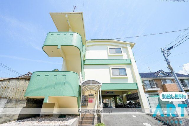 めいぷるどおりの外観写真