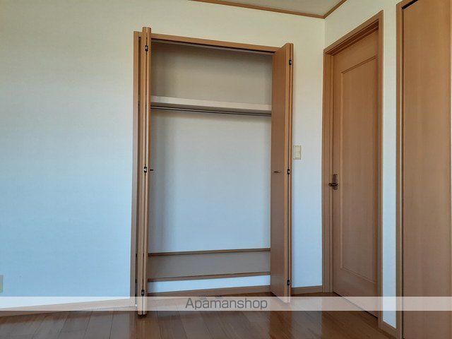 イーリスの内装写真