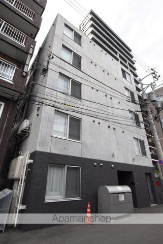 YUGO’S中島の外観写真