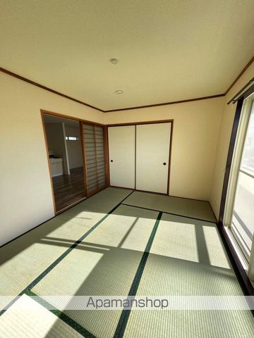 坂の久保サンシャインの内装写真