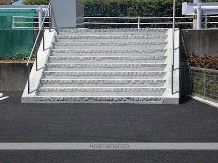 愛媛県今治市石井町２丁目[1LDK/35.7m2]の共用部4