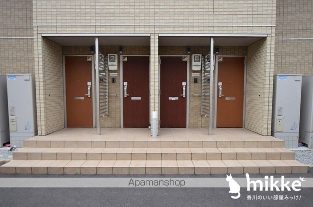 アヴニール.S B棟の外観写真