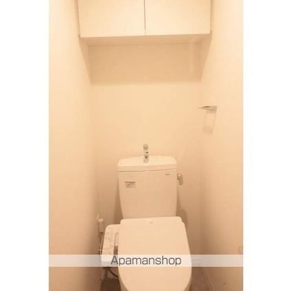 プライムアーバン目黒東山[2LDK/66.72m2]のトイレ