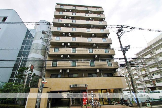 第13関根マンションの外観写真