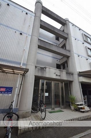 No7ヤスモトほんぢの玄関写真