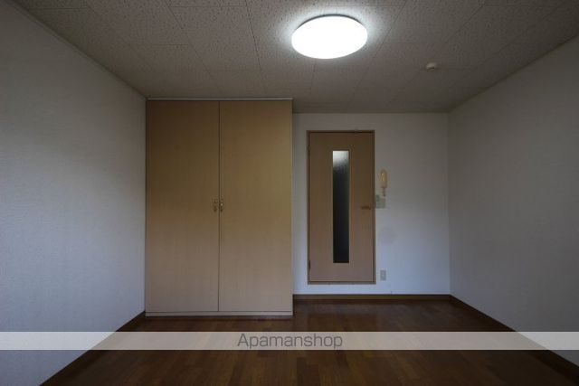 南花屋敷エイティーンハウスの内装写真