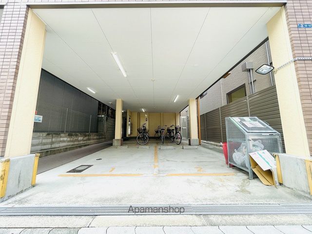 コーポ・シャインの玄関写真