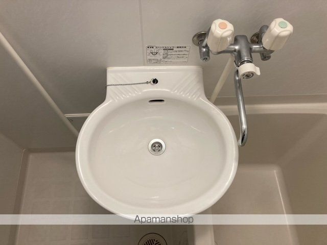 レオパレスフォレスト天神町の内装写真